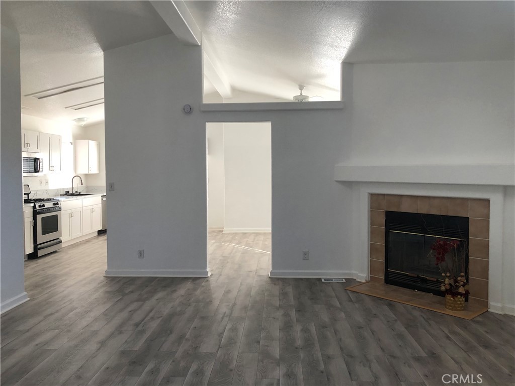 4901 Green River Road, Unit 319 Corona, CA 92878 - Photo 20 of 43