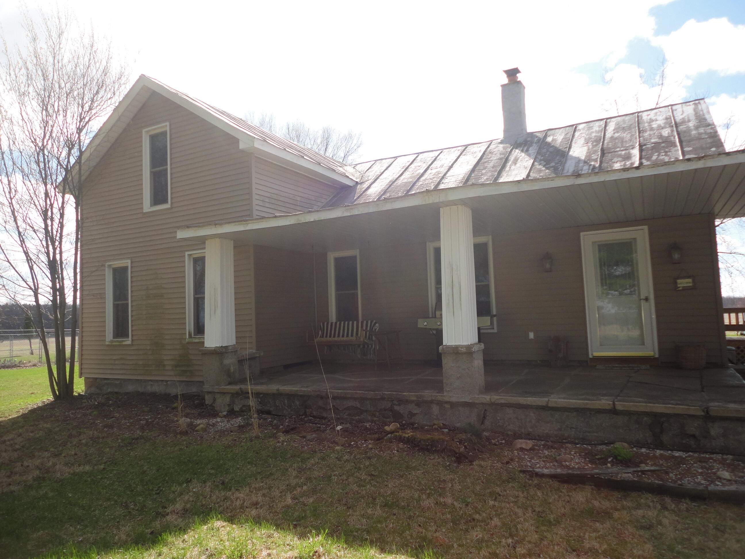 234 South Snow Prairie Road Coldwater, MI 49036 - Photo 2 of 47 DSC02672