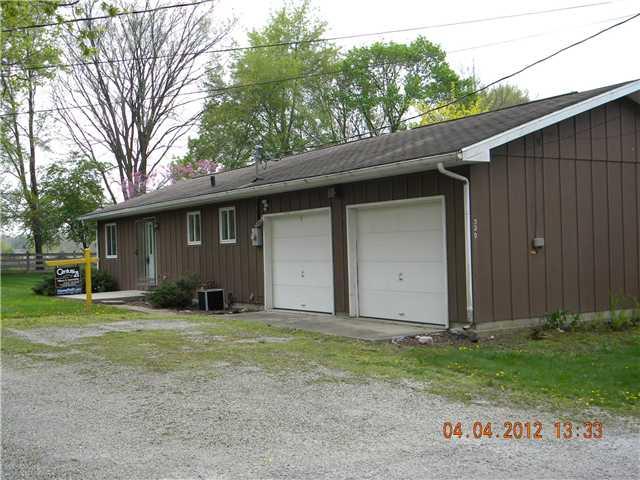 320 Adams Street Pendleton, IN 46064 - Photo 2 of 8
