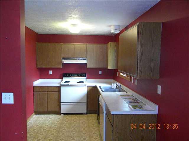 320 Adams Street Pendleton, IN 46064 - Photo 4 of 8