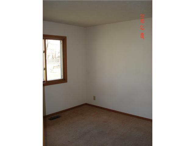 320 Adams Street Pendleton, IN 46064 - Photo 7 of 8
