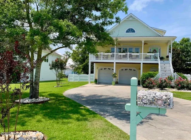 $679,900 | 105 Everette Court, Newport, NC 28570