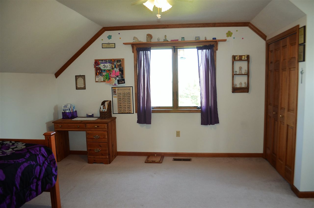 16501 Marion Center Road Decatur, IN 46733 - Photo 11 of 34