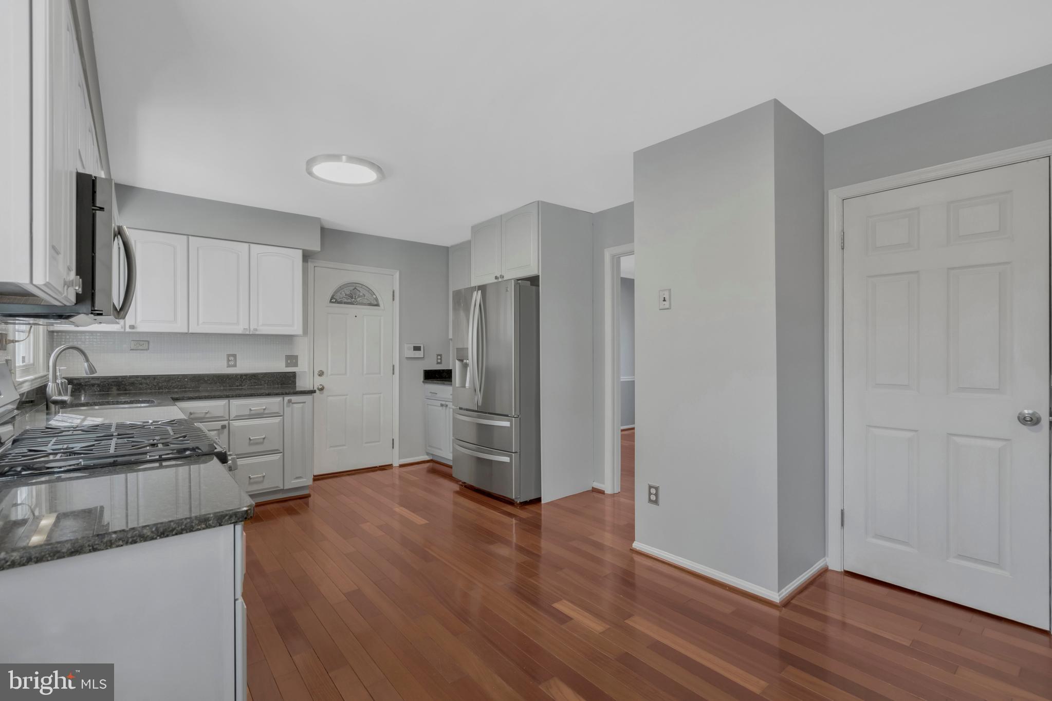 8012 Stillbrooke Road Manassas, VA 20112 - Photo 4 of 53 Gallery Image 4