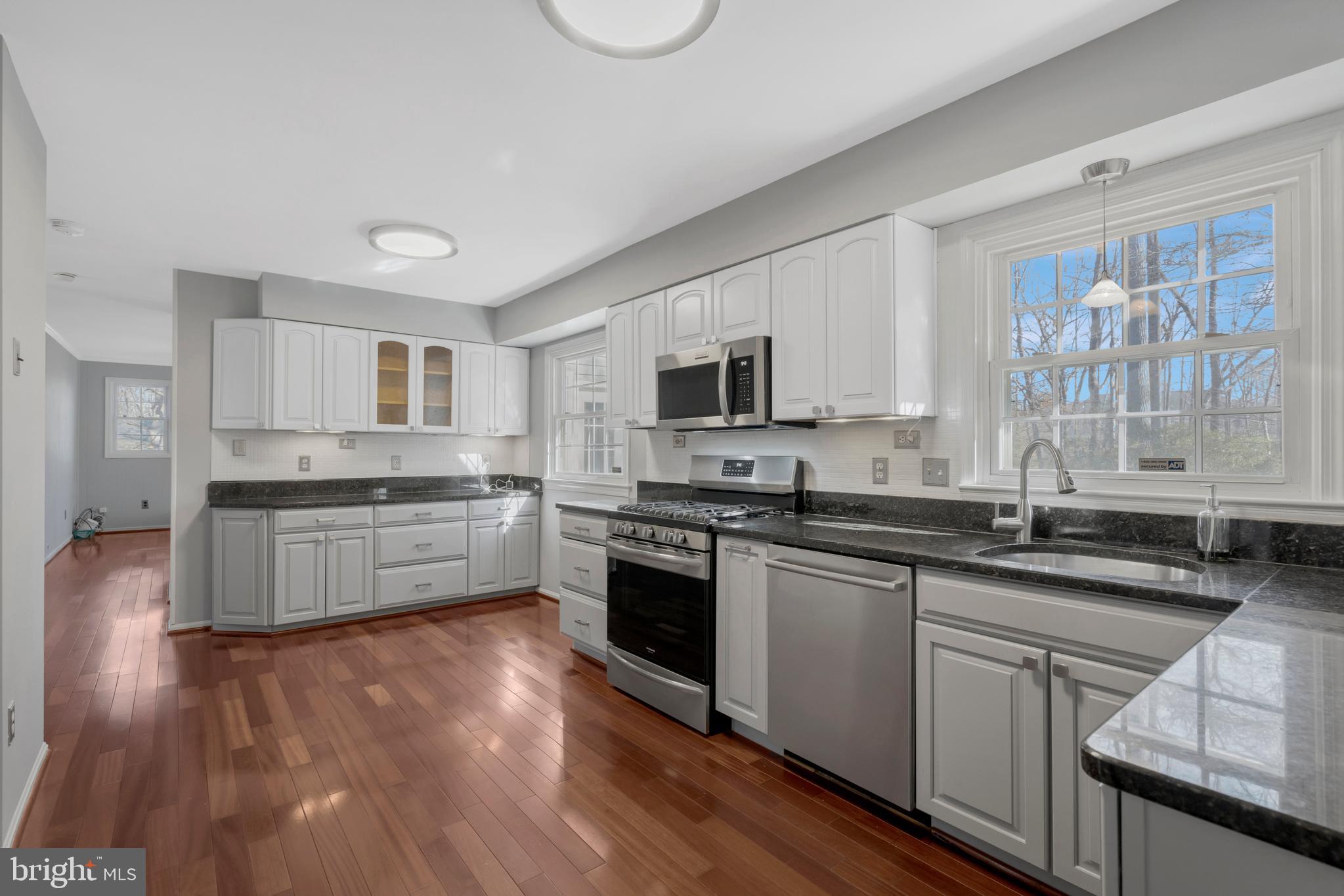 8012 Stillbrooke Road Manassas, VA 20112 - Photo 6 of 53 Gallery Image 6
