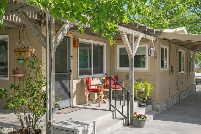 a view of house with outdoor space