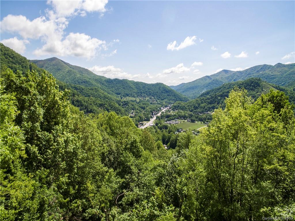 949 Setzercove Road Maggie Valley, NC 28751 - Photo 6 of 31 a view of a city