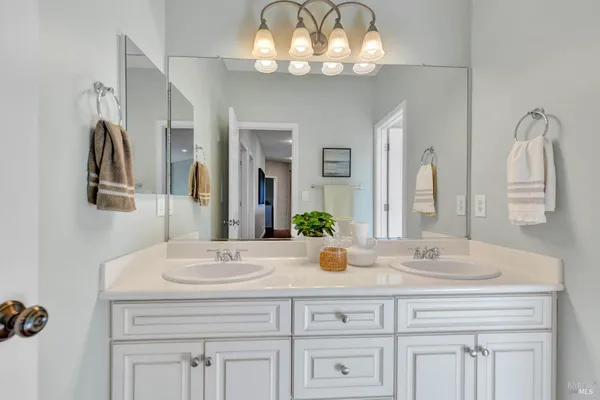 $1,370,000 | 378 Piercy Drive, Benicia, CA 94510