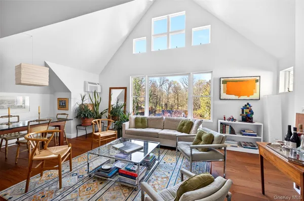 $840,000 | 38 Oliphant Avenue, Unit 6, Dobbs Ferry, NY 10522