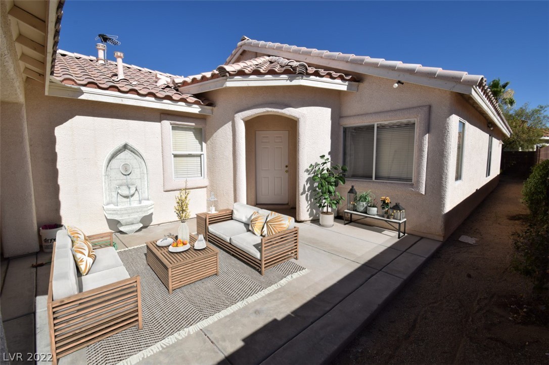 2289 Chestnut Ranch Avenue Henderson, NV 89052 - Photo 6 of 25 Gallery Image 6