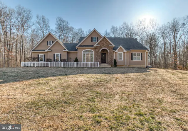$1,055,000 | 15081 Kimber Lane, Culpeper, VA 22701
