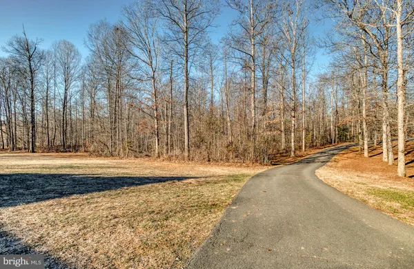 $1,055,000 | 15081 Kimber Lane, Culpeper, VA 22701
