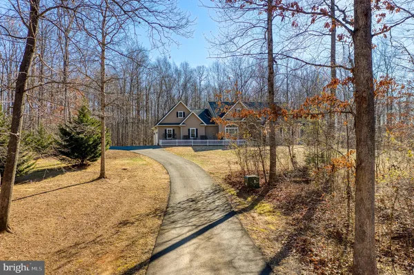 $1,055,000 | 15081 Kimber Lane, Culpeper, VA 22701