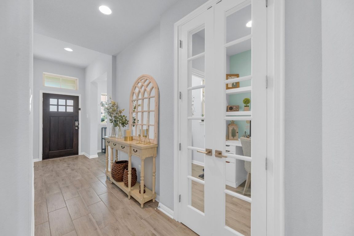 201 El Dorado Road Jarrell, TX 76537 - Photo 4 of 37