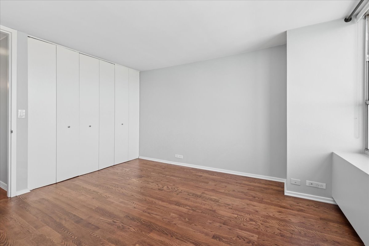 655 West Irving Park Road, Unit 4216 Chicago, IL 60613 - Photo 14 of 21 Gallery Image 14
