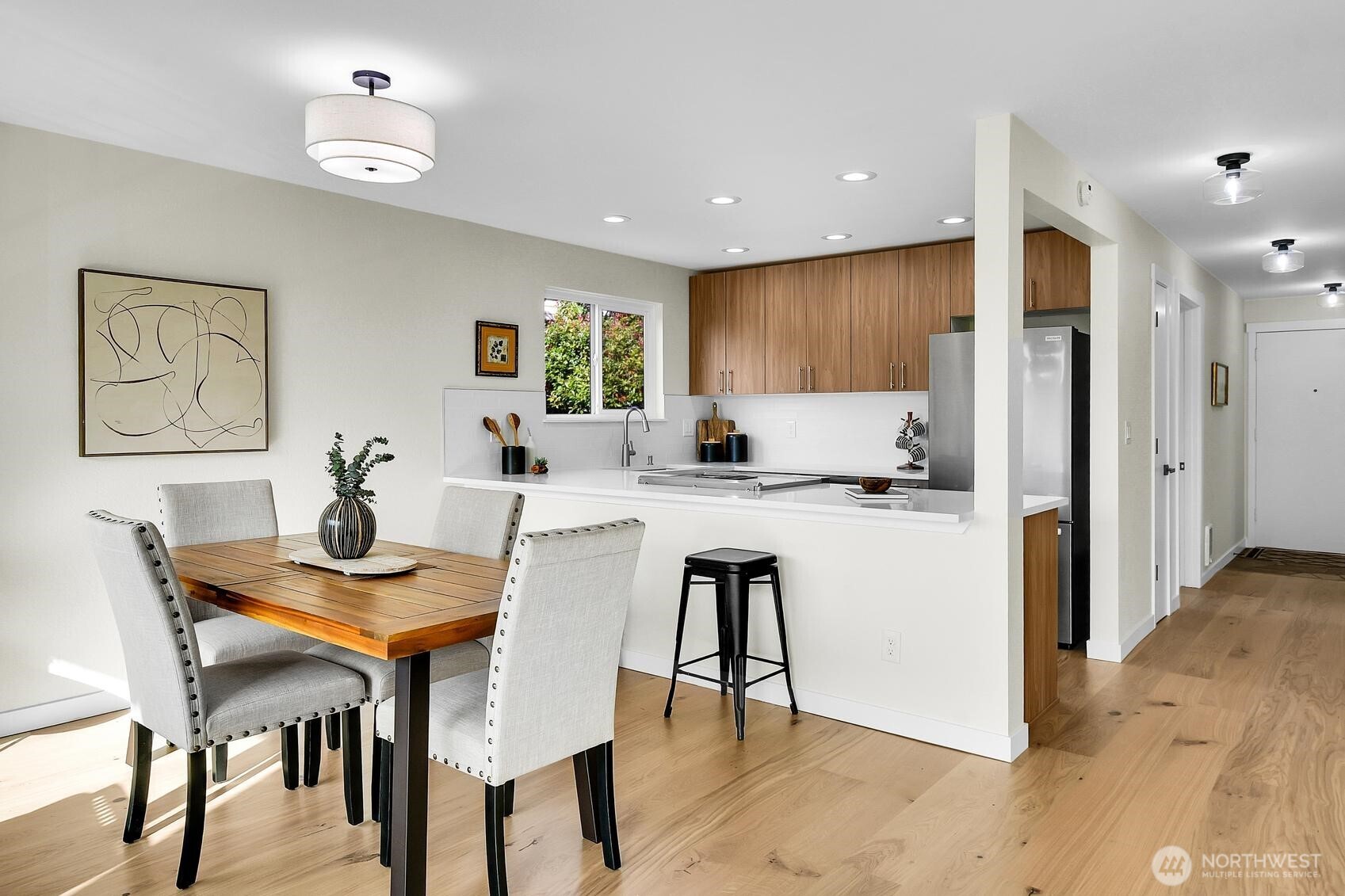 161 Valley Street Seattle, WA 98109 - Photo 20 of 40 Gallery Image 20