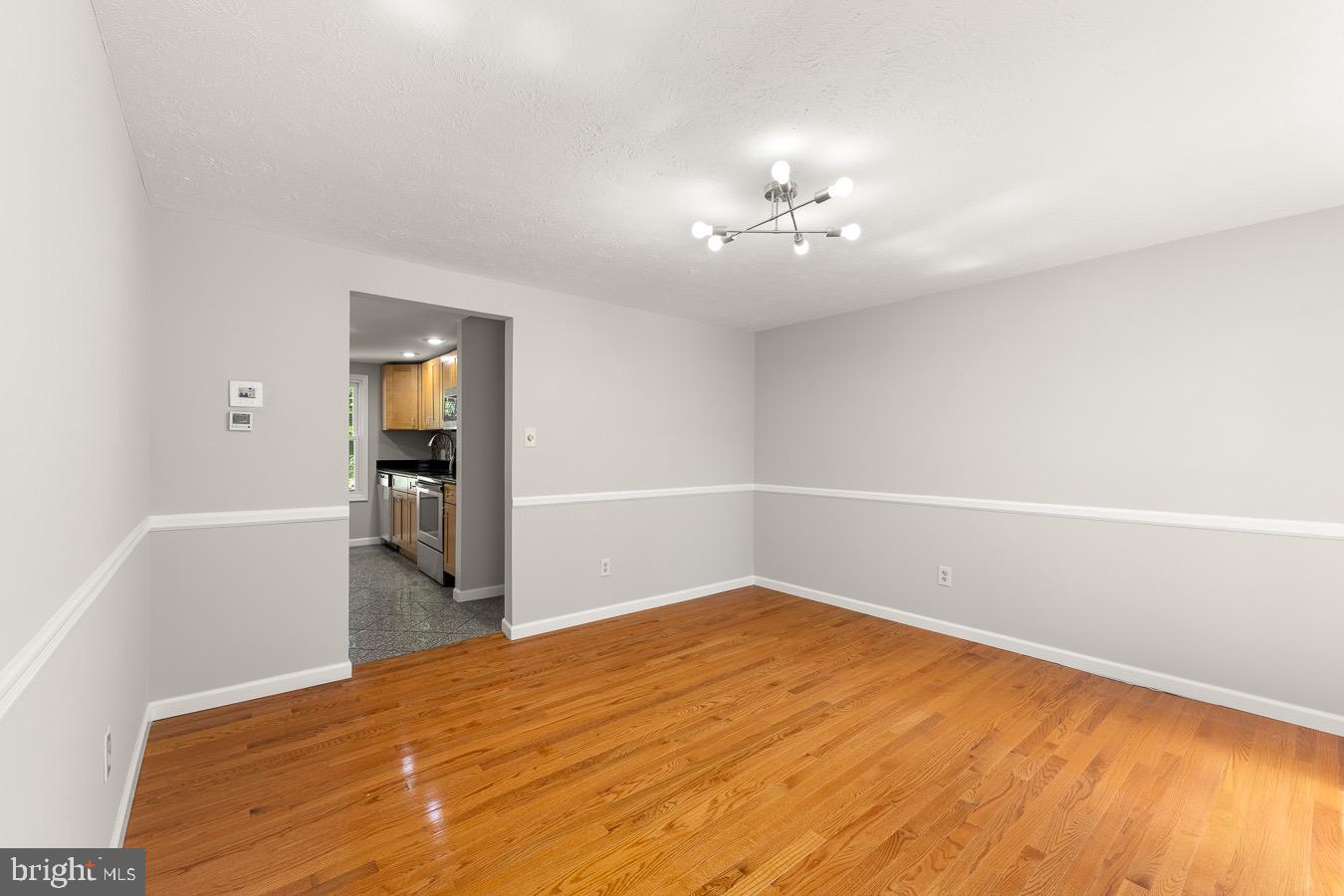 5918 Oak Ridge Court Burke, VA 22015 - Photo 16 of 37