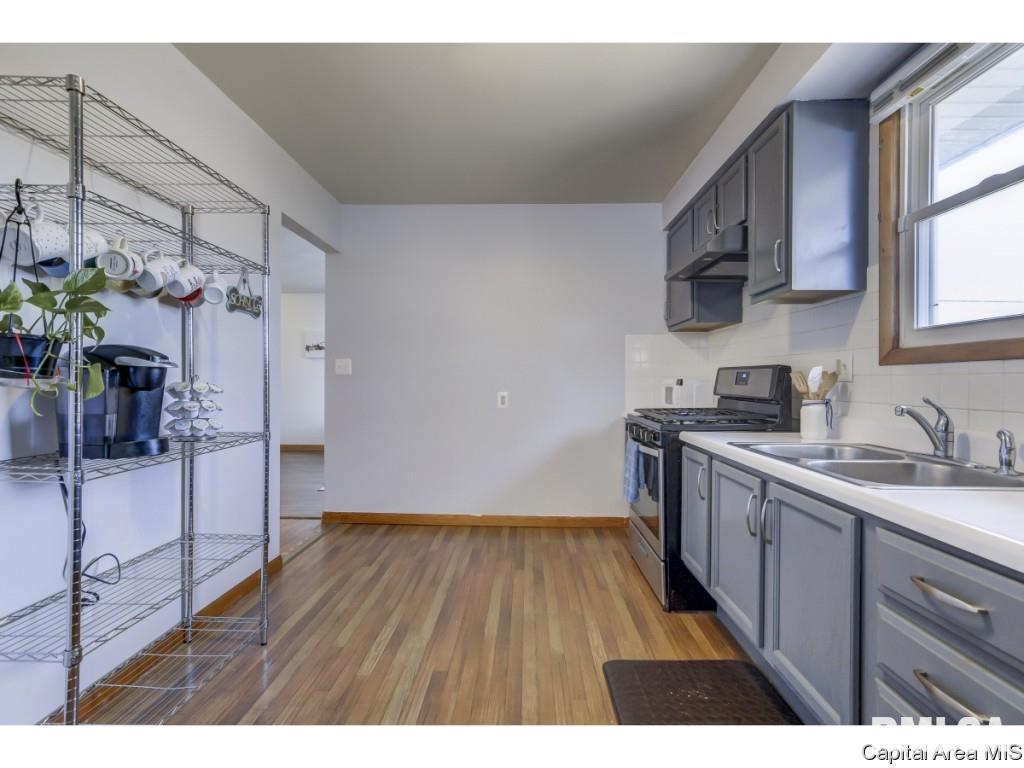 2234 East Ash Street Springfield, IL 62703 - Photo 6 of 16
