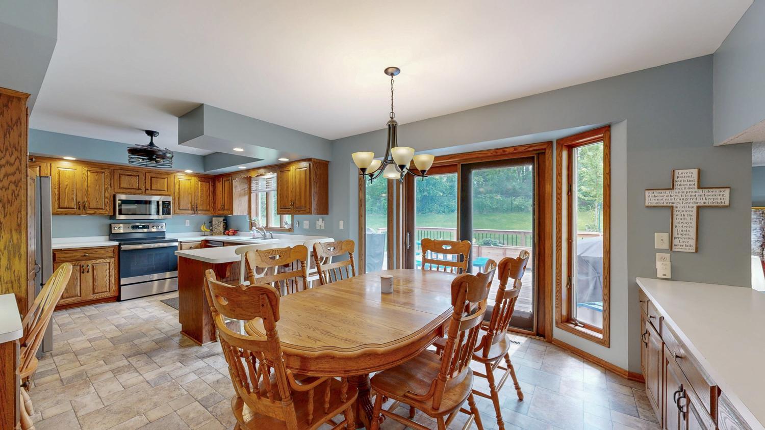 2217 Regent Lane Southwest Rochester, MN 55902 - Photo 7 of 36