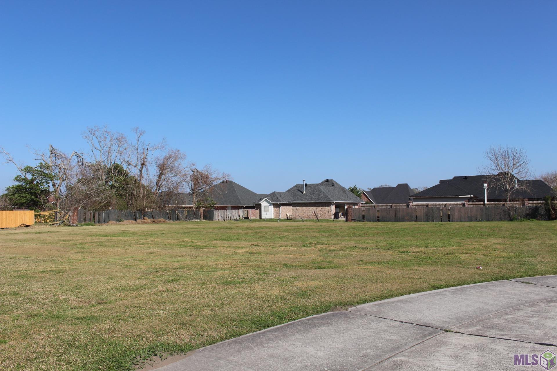 322 Rue Saint Rachel Houma, LA 70360 - Photo 2 of 6