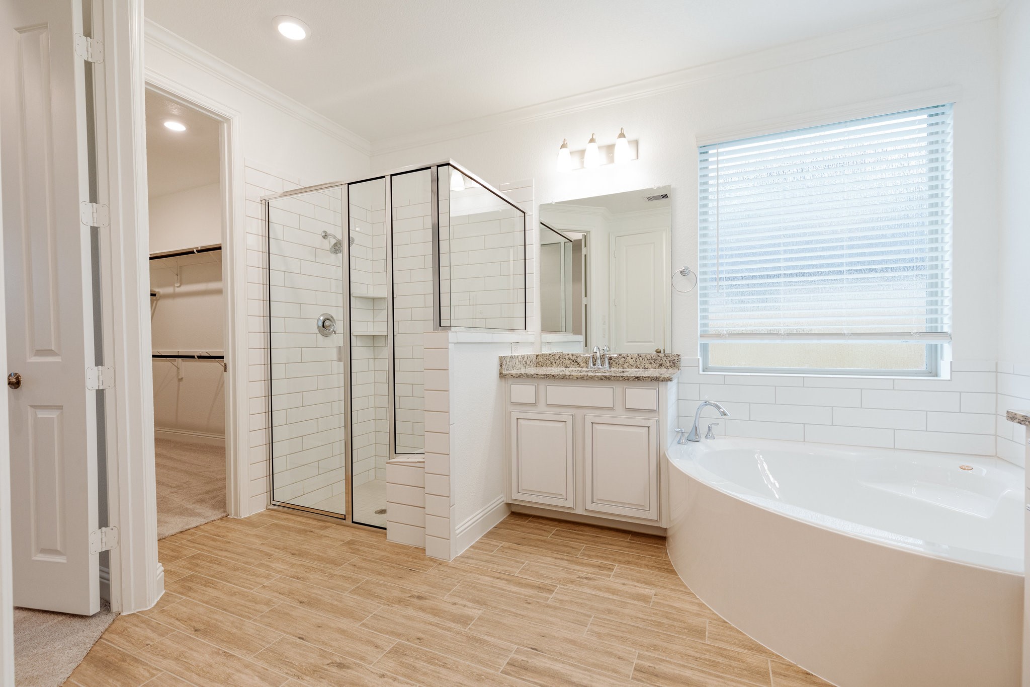 1403 Woodson Ridge Lane Katy, TX 77494 - Photo 19 of 45