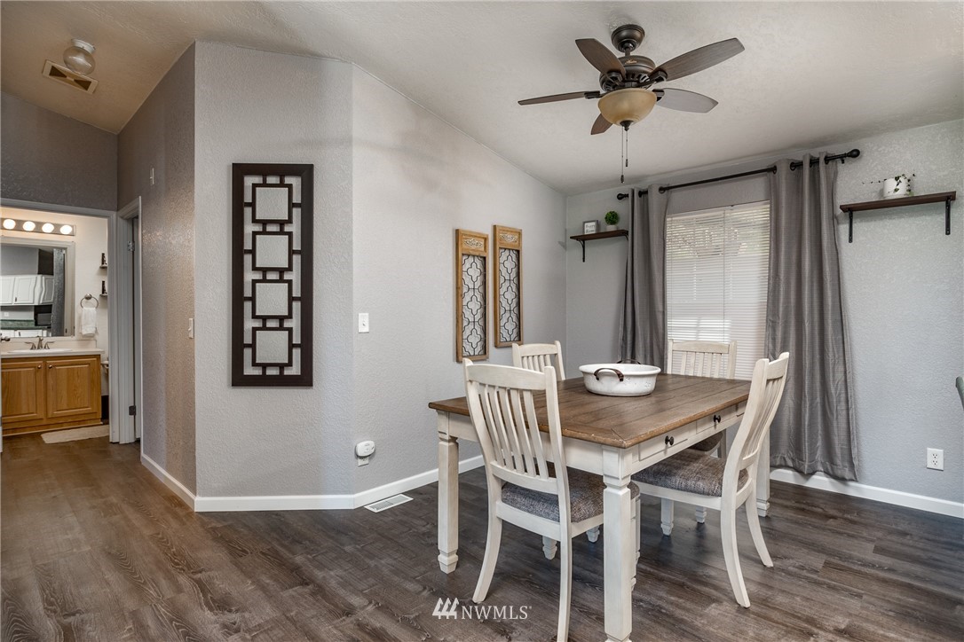 5180 Ridgeline Place Oak Harbor, WA 98277 - Photo 13 of 29 Gallery Image 13