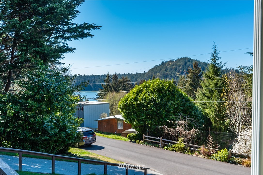 5180 Ridgeline Place Oak Harbor, WA 98277 - Photo 5 of 29 Gallery Image 5