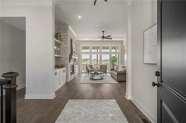 $679,950 | 19499 West 114th Terrace, Olathe, KS 66061