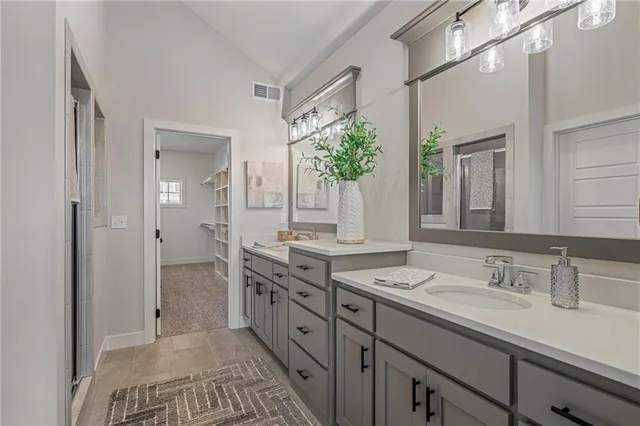 $679,950 | 19499 West 114th Terrace, Olathe, KS 66061