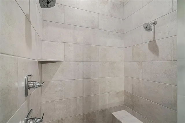 $679,950 | 19499 West 114th Terrace, Olathe, KS 66061