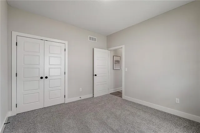 $679,950 | 19499 West 114th Terrace, Olathe, KS 66061