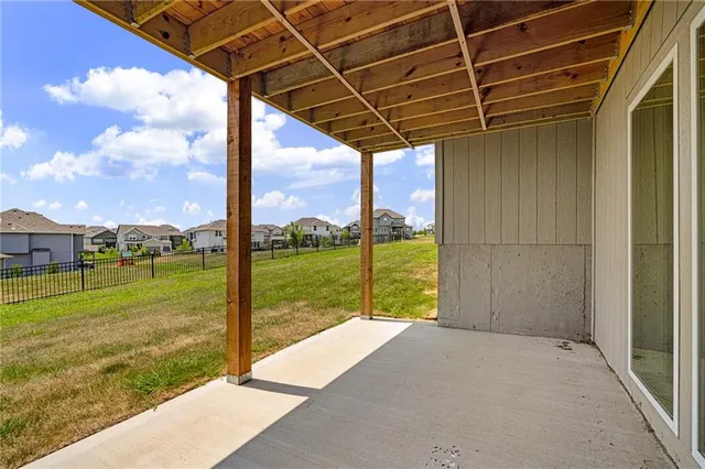 $679,950 | 19499 West 114th Terrace, Olathe, KS 66061