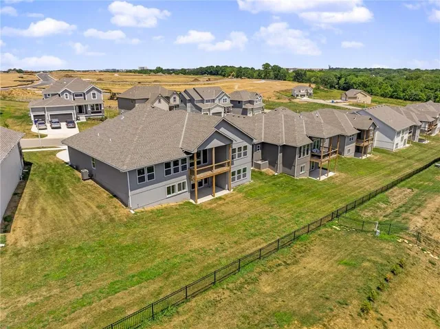 $679,950 | 19499 West 114th Terrace, Olathe, KS 66061