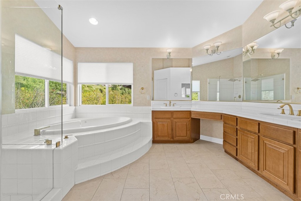 27806 Homestead Road Laguna Niguel, CA 92677 - Photo 26 of 52 a large spacious bathroom with a large tub and sink