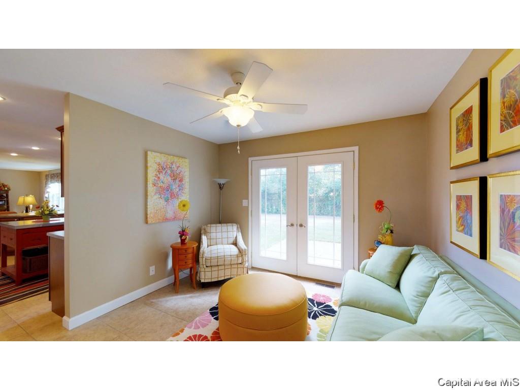 2 Golf Road Springfield, IL 62704 - Photo 29 of 36