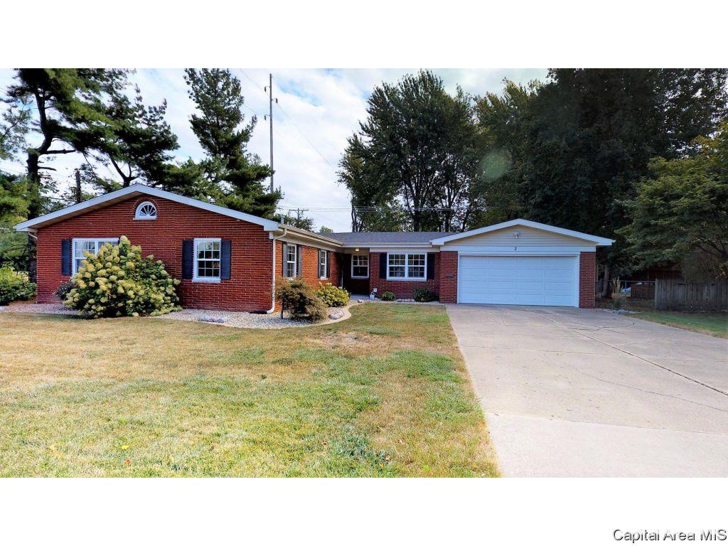 2 Golf Road Springfield, IL 62704 - Photo 31 of 36