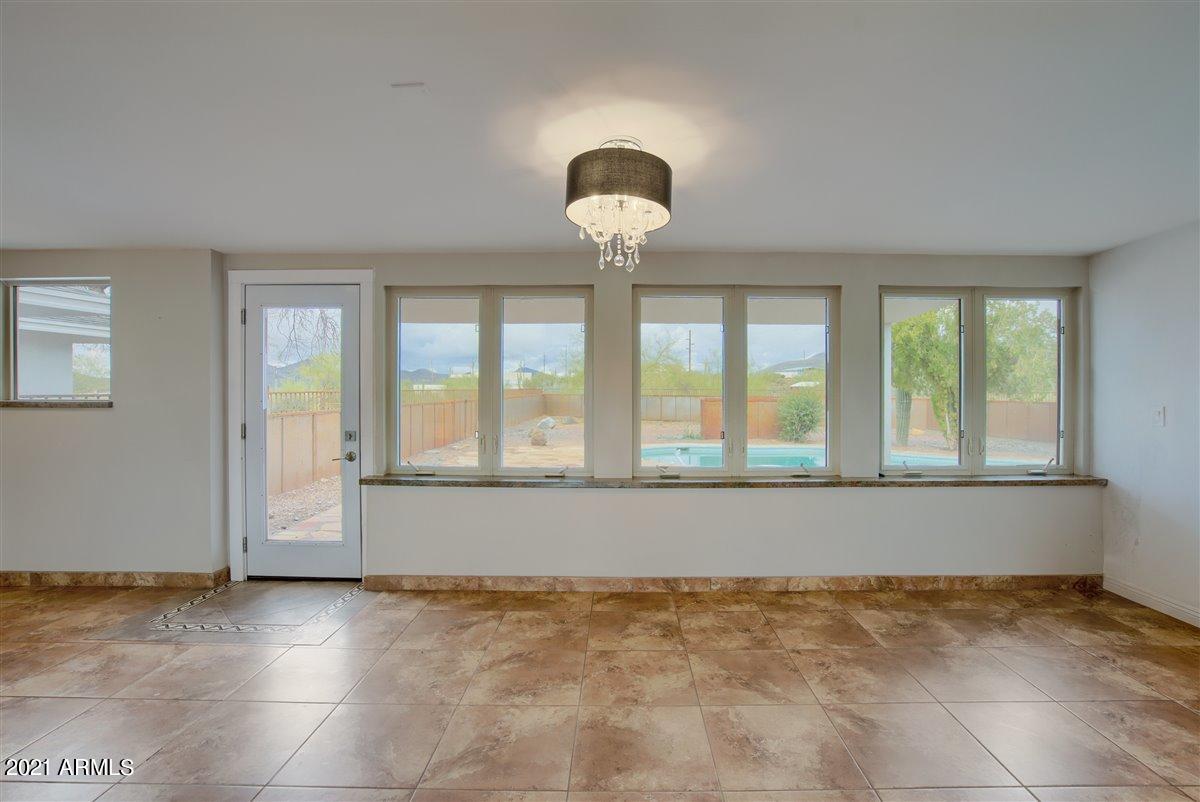 40636 North Fleming Springs Road Cave Creek, AZ 85331 - Photo 22 of 50 22-Dining Room