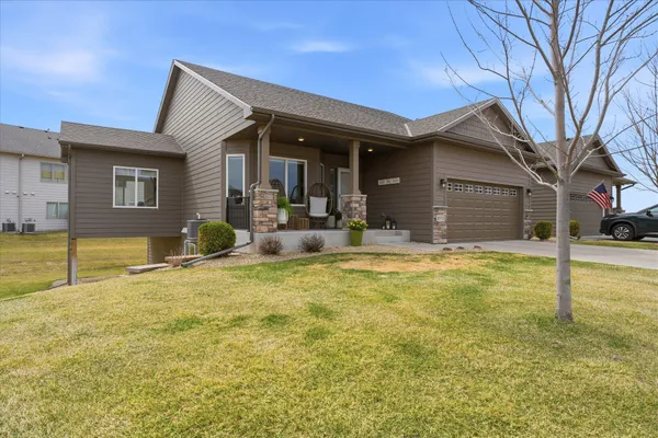 $445,000 | 10713 Settlers Lane, Hanover, MN 55341