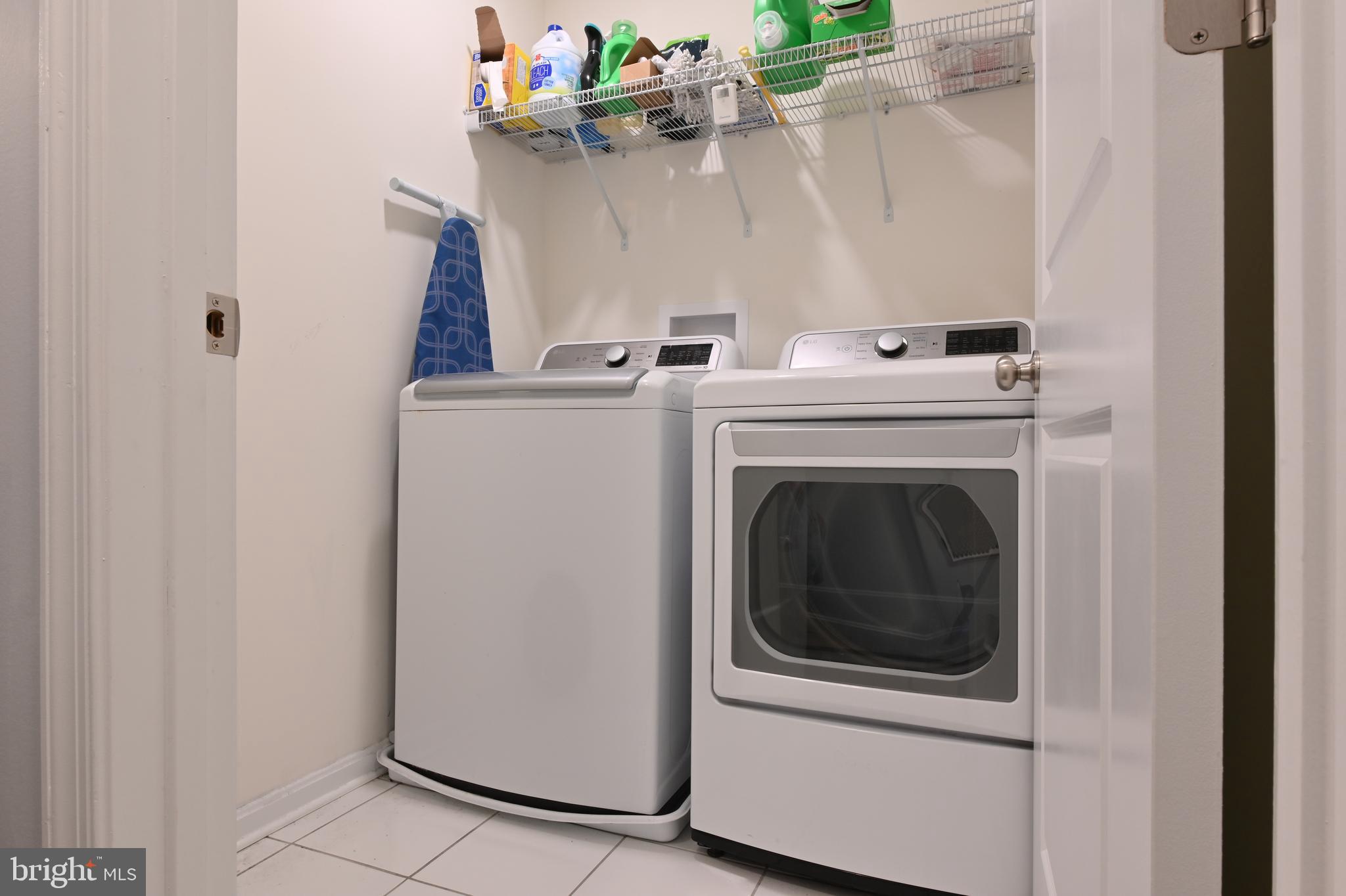 5559 Trafalgar Circle Tilghman, MD 21671 - Photo 48 of 62 a utility room with dryer and washer