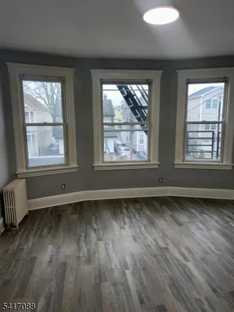 $2,500 | 125 Alton Street, Elizabeth, NJ 07202