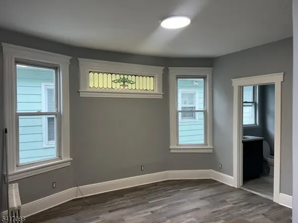 $2,500 | 125 Alton Street, Elizabeth, NJ 07202