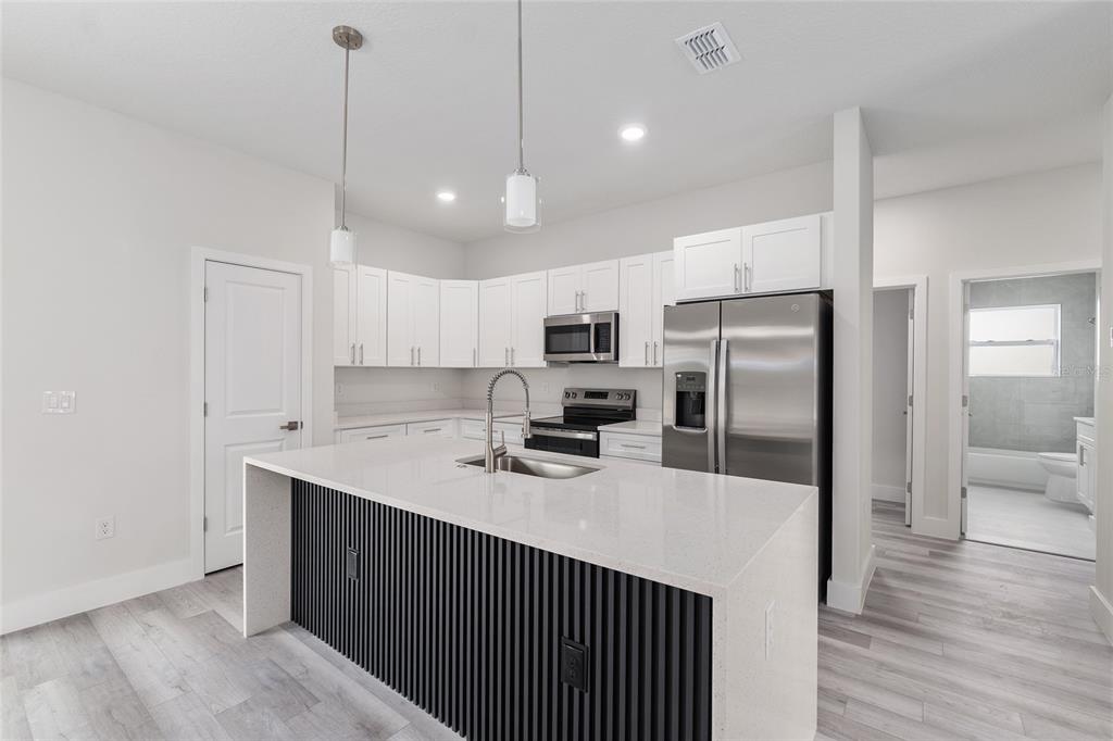 411 Marion Oaks Golf Road Ocala, FL 34473 - Photo 5 of 67