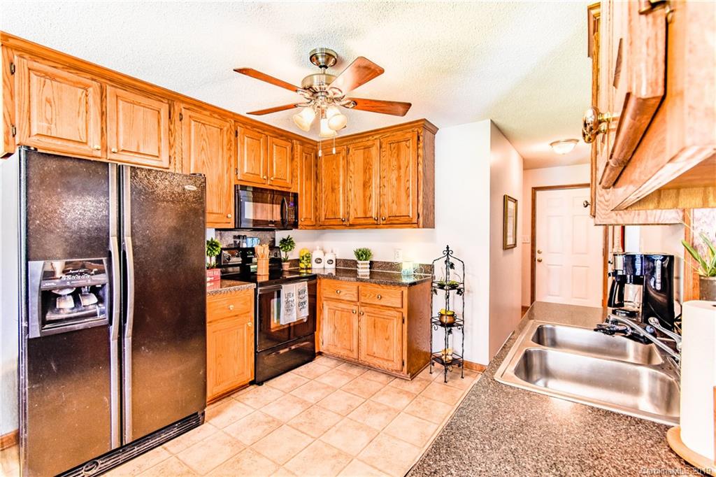 4500 Roberta Road Concord, NC 28027 - Photo 8 of 31 Gallery Image 8