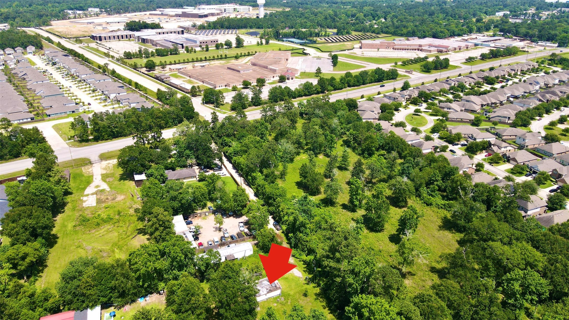 833 Beach Airport Road Conroe, TX 77301 - Photo 3 of 19