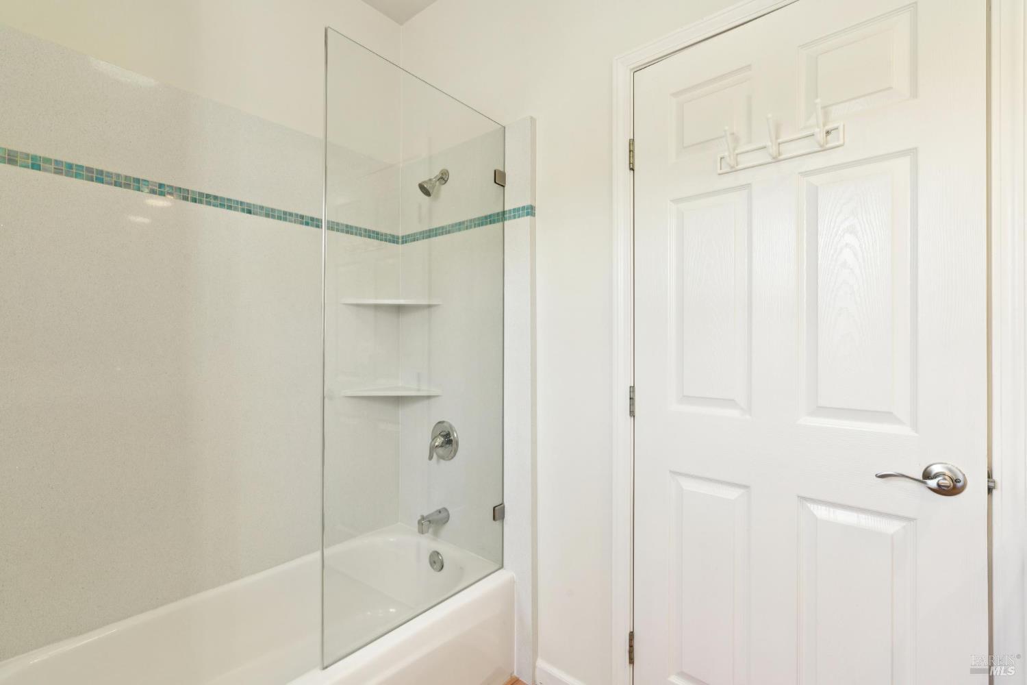 6471 Pine Valley Drive Santa Rosa, CA 95409 - Photo 34 of 48 a bathroom with a shower