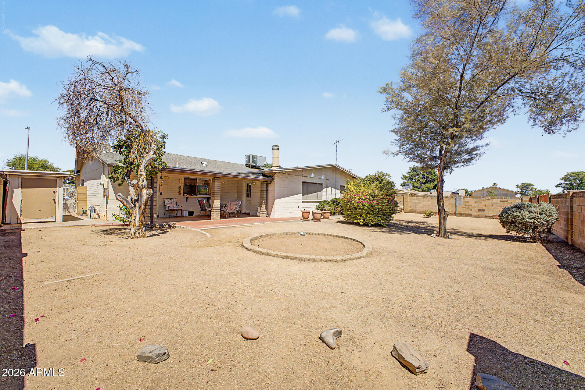 3753 West Dalphin Road Phoenix, AZ 85051 - Photo 33 of 35