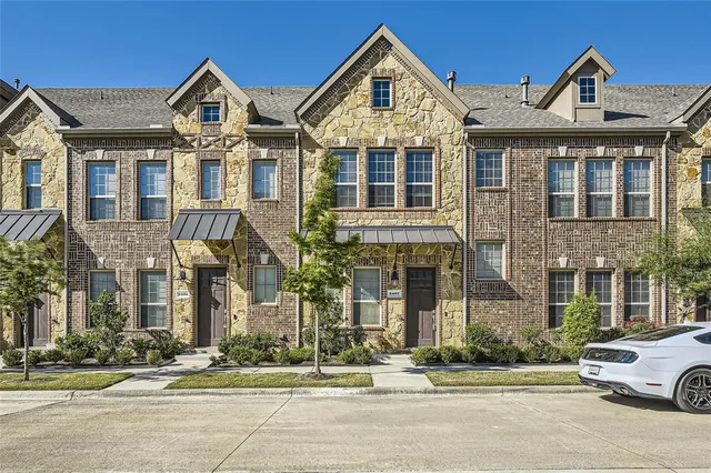 $430,000 | 2407 Siskiyou Street, Lewisville, TX 75056