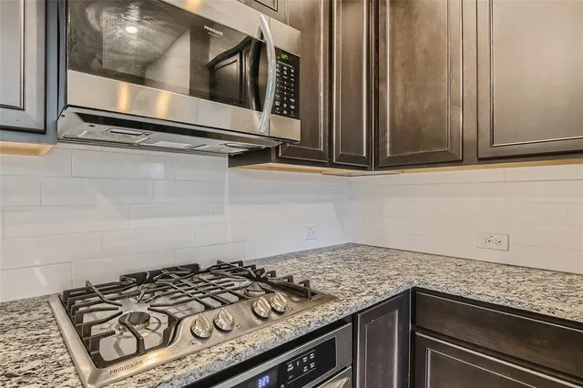 $430,000 | 2407 Siskiyou Street, Lewisville, TX 75056