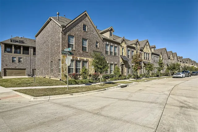 $430,000 | 2407 Siskiyou Street, Lewisville, TX 75056