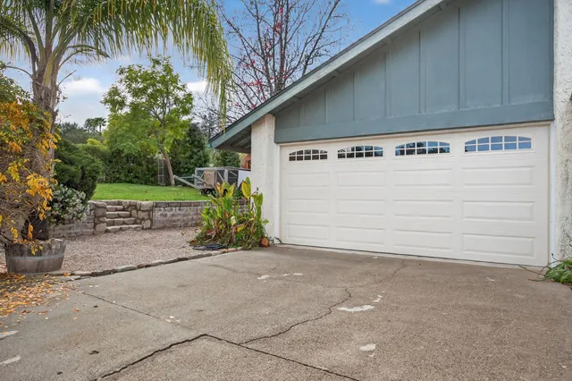 $1,249,000 | 1420 La Paz Drive, Ojai, CA 93023